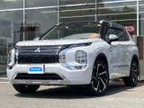 【中古車情報】三菱 アウトランダー PHEV 2.4 P 4WD  の中古車詳細（走行距離：1.4万km、カラー：ホワイトダイヤモンド/ブラックマイカ、販売地域：京都府京都市南区）