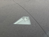 【i-ACTIVESENSE】走行中に前方の車両等を認識し、衝突しそうな時は警報とブレーキで衝突回避と被害軽減をアシスト。より安全にドライブをお楽しみいただけます。