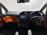 ヴォクシー 2.0 ZS 修復歴無し