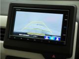 ◆バックカメラ◆リバースにするだけで映ります、後方の安全確認や、狭い駐車場での車庫入れ、雨の日や夜間など視界の悪い時に便利です!安全にバックする為には欠かせない装備です。