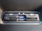 ■【ETC車載器】が装備されています。セットアップをしてお渡しとなり、ETCカードを差し込むだけで高速道路の利用が可能です。