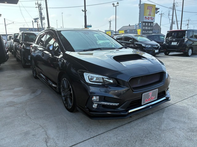 レヴォーグ 2.0 STI スポーツ アイサイト 4WD 