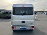 当社の優秀なスタッフがしっかり点検整備をさせていただいてからご納車いたします!さらに!エンジンオイル、エレメント、ワイパーゴムを新品交換させて頂いています!安心してお乗り頂けます!