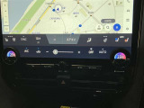 左右独立温度コントロールフルオートエアコンです。運転席、助手席それぞれで独立して温度設定ができます。冷え性の方が乗っても安心ですね♪