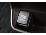 シガーソケットが付いているので、車から電源を取ることが出来ます!