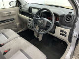 見通しのよいすっきりとした視界で、誰でも運転しやすいです。運転のしやすさは疲れにくさにも繋がりますよ♪