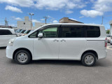 夜22時までライトアップ!展示車見放題!夜間はスタッフも居ませんが、時間を気にせず心置きなく御覧ください。