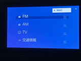 いまや必須装備「ナビゲーション」搭載!知らない場所にスイスイッとドライブ。もう、これなしではハンドルを握れませんね!でも運転中の操作は危険ですのでご注意ですね☆