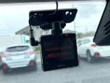 【ドライブレコーダー】ドライブレコーダー装備!走行中はもちろん、あおり運転や事故に遭遇した際、映像で記録し、万一のリスクに備えます。※記録用SDカードはお客様ご自身でご準備いただく必要があります。