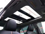 オートオークション会場より、ご希望のお車を一緒にお探し致します。