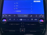 ディスプレイオーディオを装備。スマホとクルマをつなぐことでいろんなサービスが楽しめます。