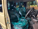 運転席シート廻りは使用感も少なく、良好な状態となっています。丁寧に使われていたことがよくわかりますね。