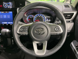 【純正革巻きステアリング】上質な革を使用することで、手にしっかり馴染みとても運転しやすいハンドルです♪