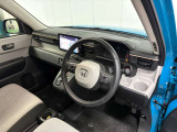 開放的な運転席周りとなっております♪