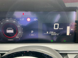 ☆視認性の良いメーターには、燃費情報など運転をサポートする様々な情報を表示します☆