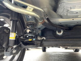 お車を安心してお乗りいただく為には、足回りの定期点検が欠かせません。サービスサポート(有償保証)では無料点検もご提供しており、安心のカーライフをお過ごしいただけるサポート体制が整っています。