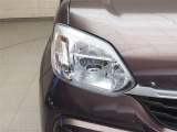 夜間でも明るく照らしてくれるLEDヘッドライトになります!