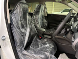 高級感ある上質なコンビシートです。運転席は8WAYパワーシートとなっているのでご自身に合わせた快適な位置に調節できます♪