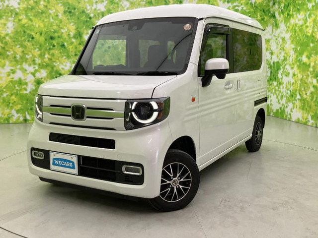 N-VAN +スタイル ファン 4WD