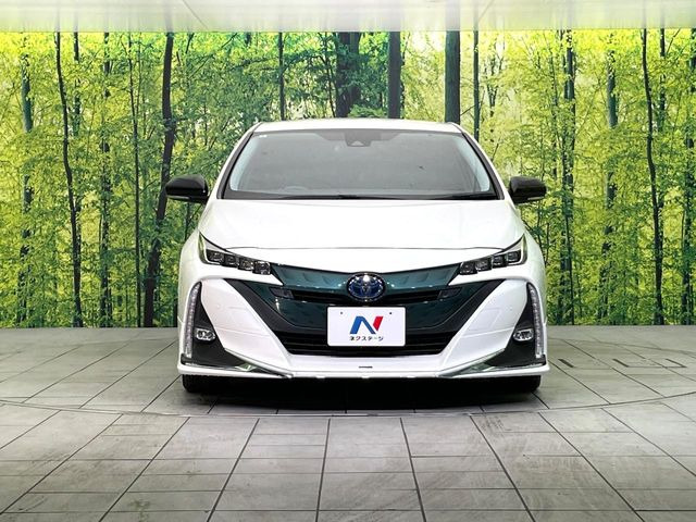 トヨタ プリウスPHV 1.8 A の中古車詳細 (57,785km, ホワイトパール