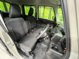 運転席シート廻りは使用感も少なく、良好な状態となっています。丁寧に使われていたことがよくわかりますね。