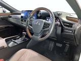 ES 300h バージョンL 