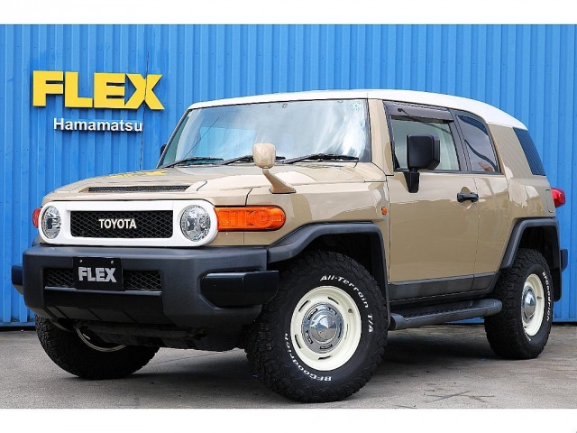 トヨタ FJクルーザー 