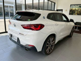 【ご納車後について】遠方のお客様はお住まいのエリアのBMWサービス工場にてメンテナンスを受けて頂けます。現地BMWへのお取次ぎなどもさせて頂きますのでご安心下さい。