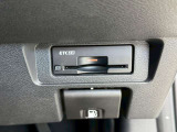 今では必需品のETCもパネルデザインにフィットするビルトインタイプなので、見た目もスッキリとしています