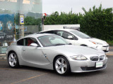 BMW在庫保有台数常時100台以上!ご来店の際はBMW本店(厚木市下荻野140-1)にご来店ください!弊社自慢の全天候型ショールーム!BMW在庫保有台数常時100台以上ございます!
