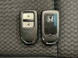 スマートキーです!ドアの施錠・解錠・エンジンの始動がスムーズで大変便利です!