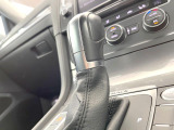 ●シフトノブの使用感も少なく、良好な状態です。