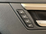 運転の操作性、快適性など全てはシートポジションから始まります。ドライバーごとの好みのポジションを記憶できるシートメモリーは、欠かせない機能です。