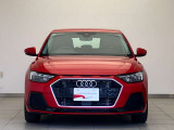 日本全国、ご自宅前までご納車いたします!ご納車後は最寄りのAudi正規ディーラーにて、期間中保証やメンテナンスをお受けいただけます!