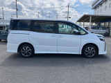 納車後は担当営業から定期的にご連絡を入れさせていただきます。お車を順調に意お乗りいただけているか、お困りのことはないか、担当営業を中心に、アフターフォローをさせていただきます。
