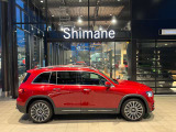 最大100項目の点検整備項目が設定されています。ダイムラー社の厳しいサービス基準に適合した充実の設備を備えたサービス工場とメルセデス・ベンツに精通したサービススタッフが点検整備を入念に実施致します。