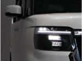 LEDヘッドライトは、Honda初となるダイレクトプロジェクション方式です