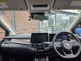 運転席周りの視界もよくハンドルも軽い取り回しなのですごく運転がしやすい車です。