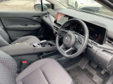 運転席前列シートです。