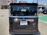 4WDなので、雪道や雨の日の運転が不安な方も安心です(*'&omega;'*)