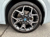 国道246号線沿い、南町田グランベリーパーク駅すぐ。BMW Premium Selection 東名横浜/〒194-0004 東京都町田市鶴間5-18-1