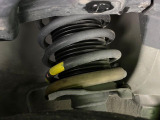 お車を安心してお乗りいただく為には、足回りの定期点検が欠かせません。サービスサポート(有償保証)では無料点検もご提供しており、安心のカーライフをお過ごしいただけるサポート体制が整っています。