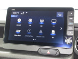 ナビゲーションは純正9インチメモリーナビ(LXU-242NBi)を装着しております。AM、FM、Bluetooth、フルセグTVがご使用いただけます。初めて訪れた場所でも安心ですね!