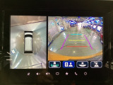 全周囲モニターは車庫入れ時に便利です!モニターに映す範囲を切り替えることもできます!