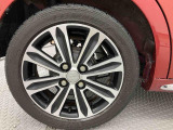 全車に1.「保証」2.「定期点検整備」3.「ダイハツ認定中古車カルテ」が付いています。