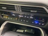【シートヒーター&ベンチレーション】夏場は涼しい風でお尻や背中の熱やムレを防ぎ、冬はエアコンよりも早く温まってポカポカに!季節を問わず快適に過ごせます。
