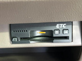 【ETC】高速道路の料金所をストレスなく通過!話題のスポットやサービスエリアに多い「スマートIC」利用時は必須のアイテムです。当店でセットアップを実施、ご納車当日からすぐにご利用いただけます!