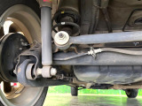 お車を安心してお乗りいただく為には、足回りの定期点検が欠かせません。サービスサポート(有償保証)では無料点検もご提供しており、安心のカーライフをお過ごしいただけるサポート体制が整っています。