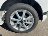 車両本体価格の一部を残価として据え置くことで、月々のお支払いを抑えることが出来ます。詳しくは、当店スタッフまでお気軽にお問い合わせください。