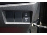 【横滑り防止装置】ドライバーの安全運転をアシストしてくれる装備が充実しています☆ドライバーの不安を安心へと変えてくれますね。